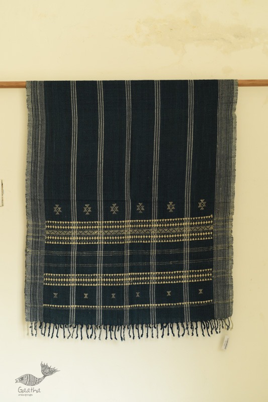 shop Kutchi Bhujodi handwoven Raw Woolen Shawl 