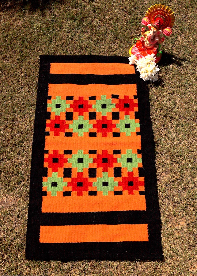 Handwoven Cotton Yoga Mat / Living Room Rug 