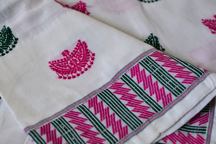 Assamese Handwoven ✽ Mekhela Sador ✽ A