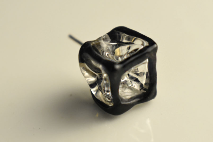 Zeenat ✤ Glass Jewellery ✤ Glass Cube ( Single Stud ) ~ 2