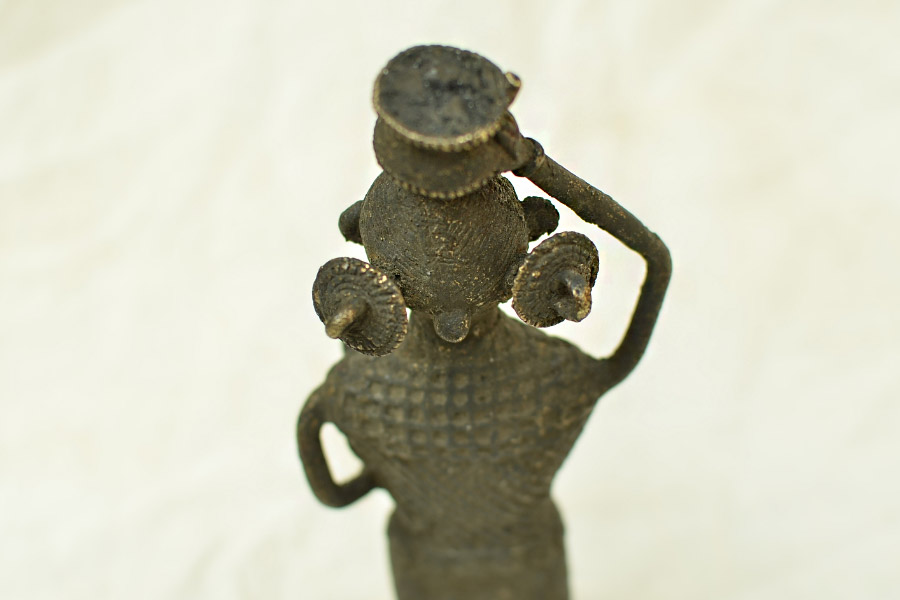 Ormolu ✺ Dhokra Tribal Women { 5 }