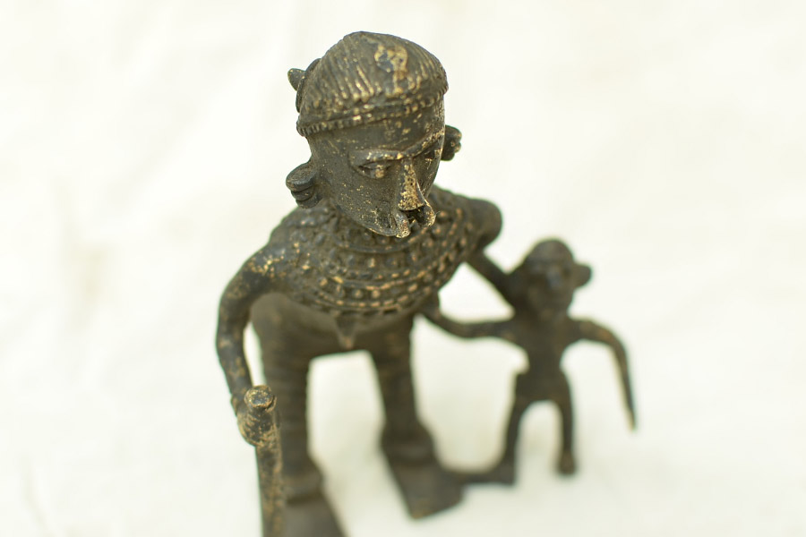 Ormolu ✺ Dhokra Tribal Women { 6 }