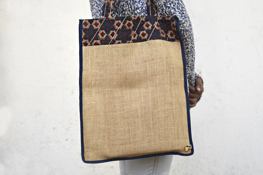 Getting carried away ~ Handmade Jute bag ~ 2