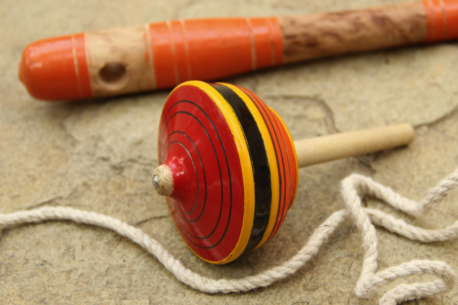 Kutch lacquer ~ Spinning Top - भमरडो { A }