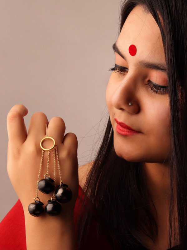 Gagri ⚈ Sikahar Earring ⚈ 3