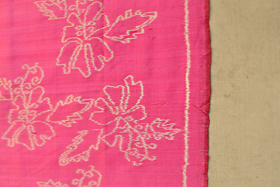 Dakshyayani ✲ Handwoven Ikat Silk Scarf ✲ 12