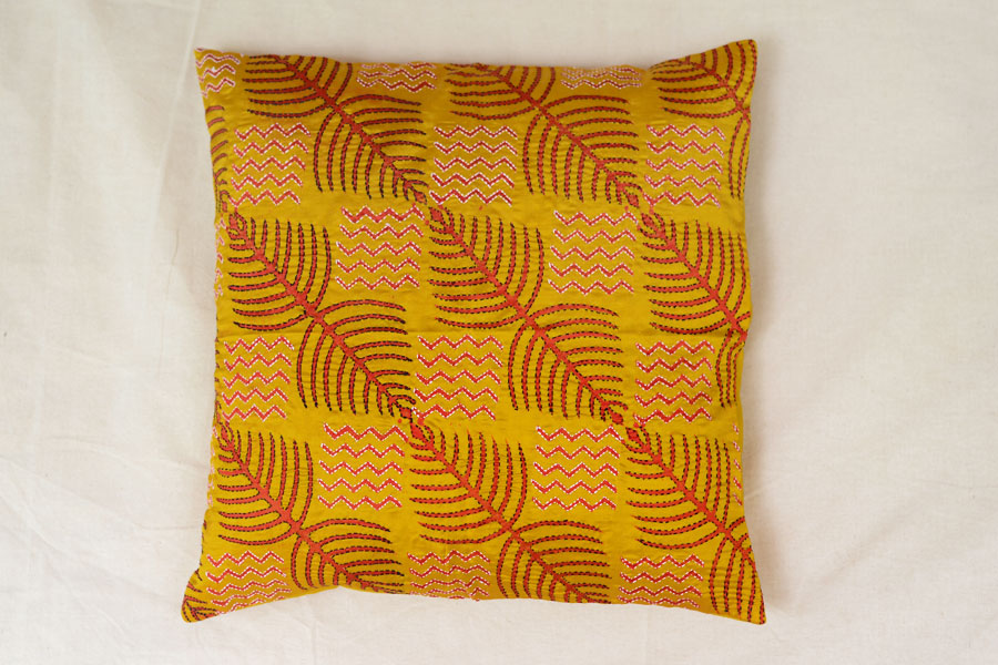 Kantha Cushion Cover - F (16 X 16 inch)