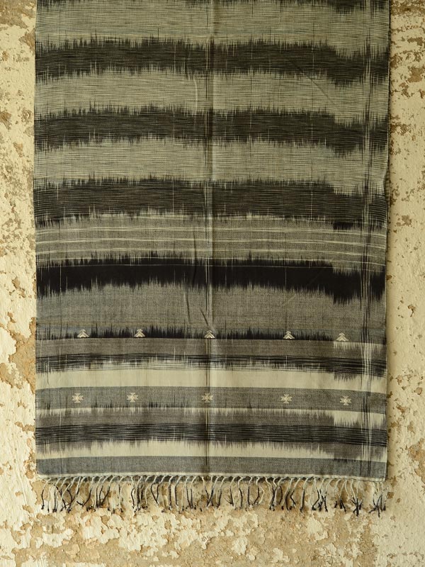 Treasures of travel ~ Handwoven Cotton stole { 8 }