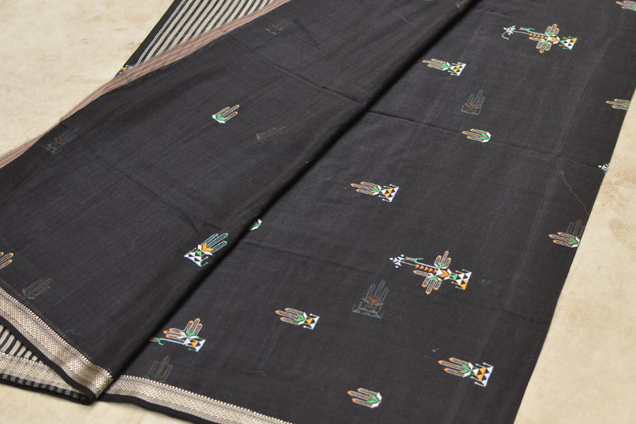 सूफियाना ~ Maheshwari . Embroidered Saree { 11 }