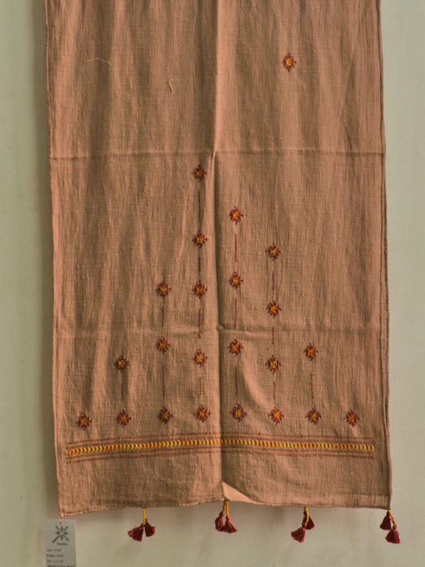 सूफियाना ~ Handloom Cotton . Embroidered stoles { 5 }