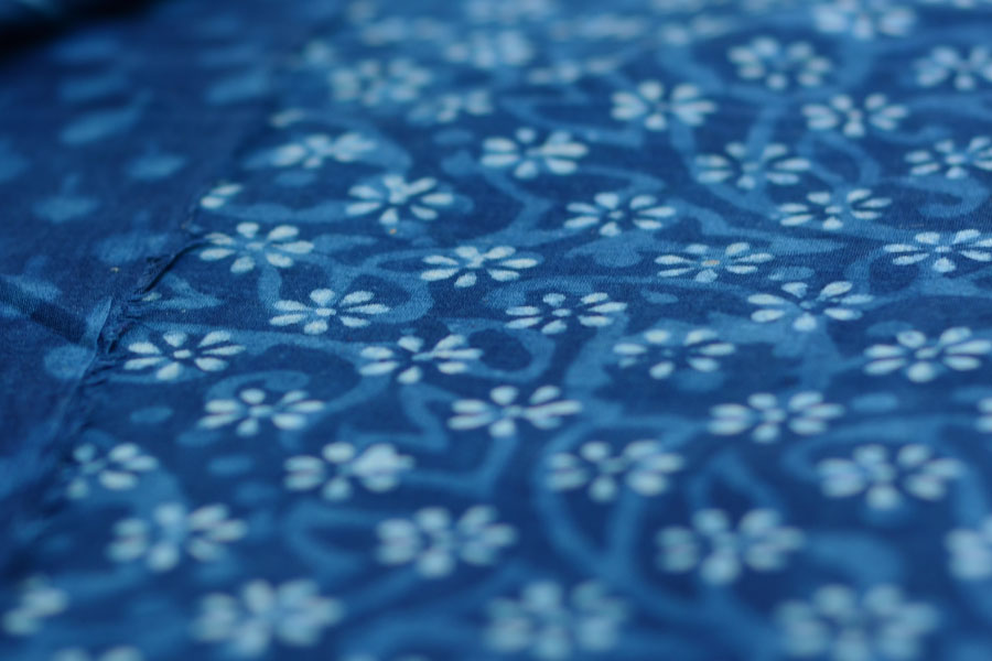 Syaama ~ Indigo Dabu printed . Cotton Saree ~ 10