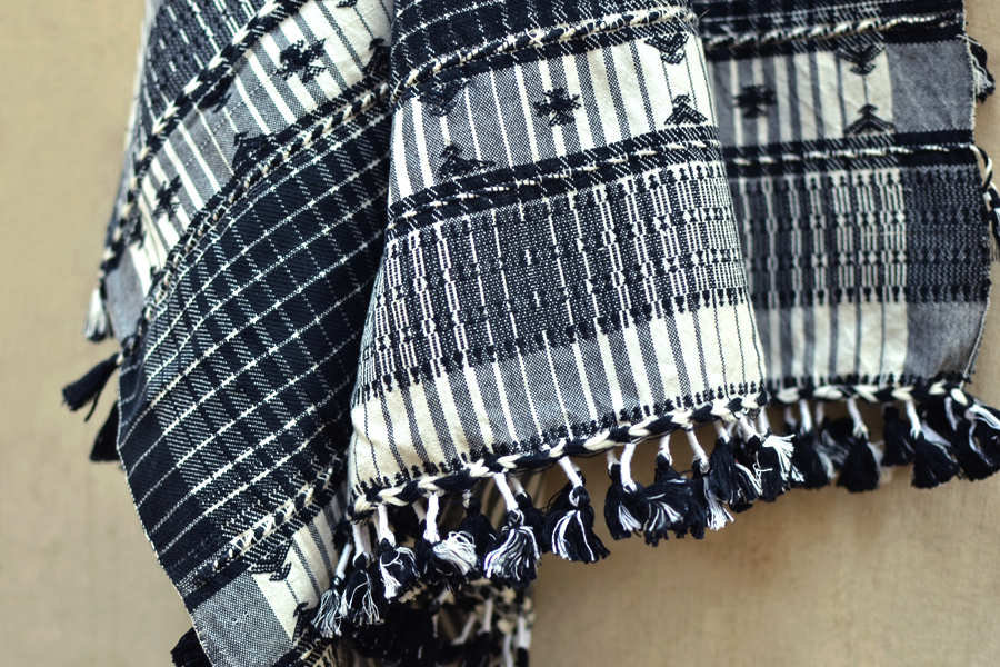 ओदन | Odan ✥ Handwoven ✥ Cotton Stole ✥ 3