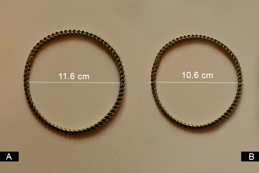Kanupriya ~ White Metal Vintage Jewelry  (Single piece ) { 5 }
