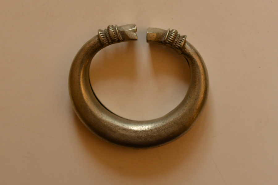 shop Vintage Light Weight Kada