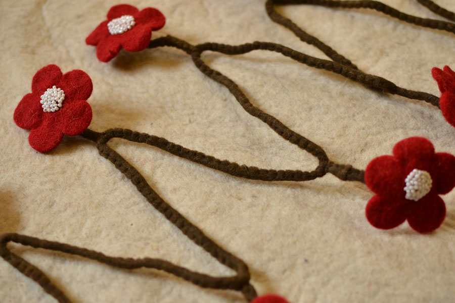 Tis the Season ☃ Felt ⚶ Christmas Decoration ☃ 14