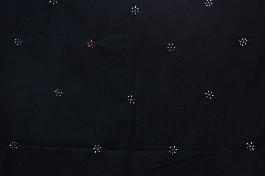 Rangeelo ⚹ Embroidered ⚹ Handwoven Woolen Shawl { 13 }