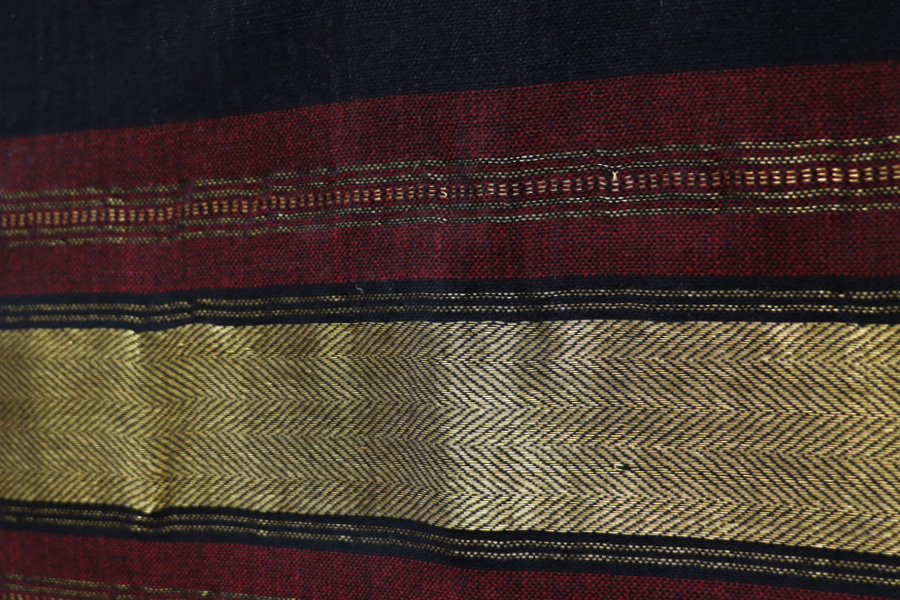 Rangeelo ⚹ Embroidered ⚹ Handwoven Woolen Shawl { 13 }