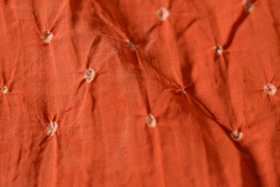 सिन्धु ✛ Handwoven . Cotton Bandhani Saree ✛ 10