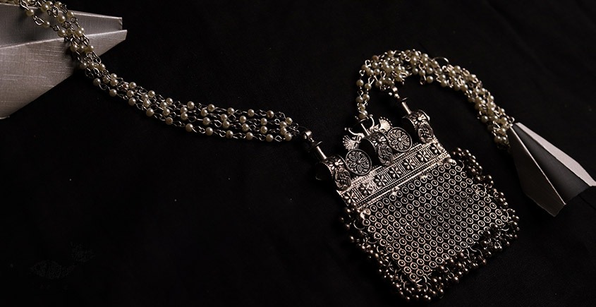 रेवती ✽ Morni Pendant with Pearl Strings ✽ Necklace ✽ 18